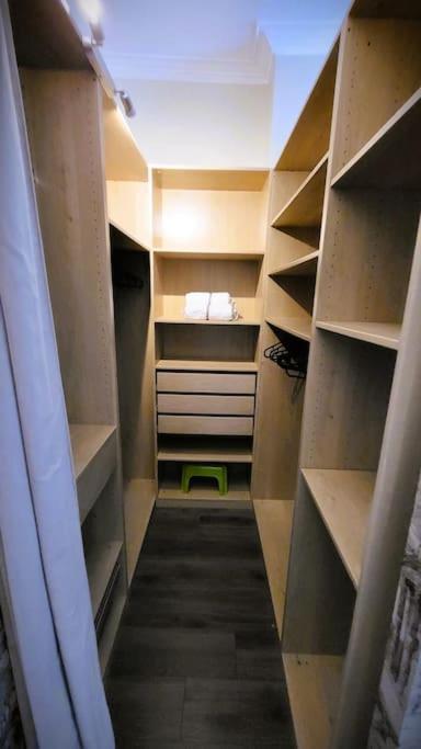 Appartement De La Bibliotheque เบอซองซง ภายนอก รูปภาพ