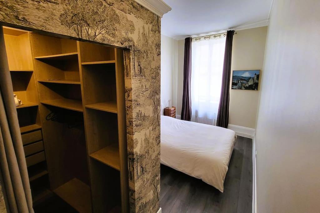 Appartement De La Bibliotheque เบอซองซง ภายนอก รูปภาพ